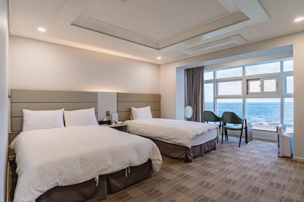 Cocoon Hotel Чеджудо Экстерьер фото