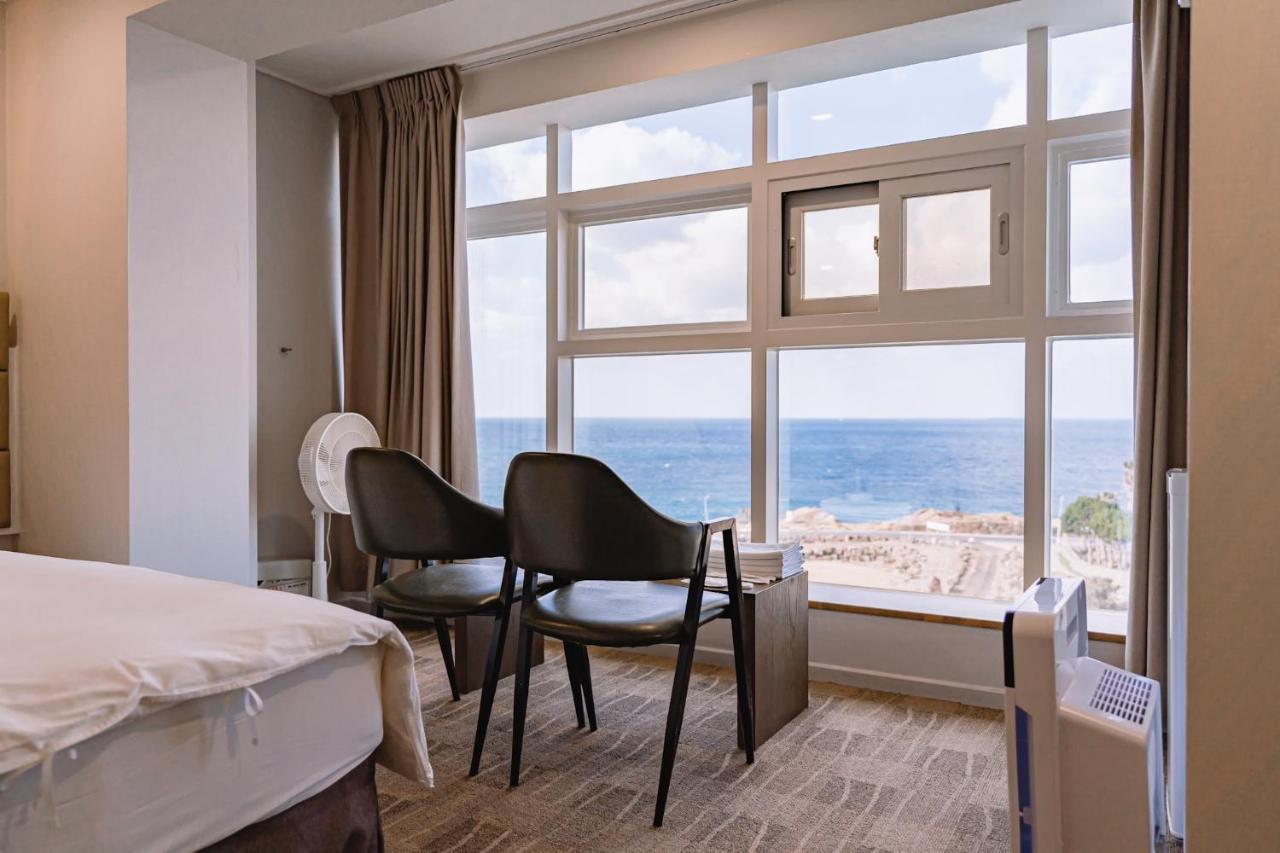 Cocoon Hotel Чеджудо Экстерьер фото